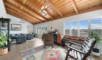 1864 Laurel Rd, Oceanside, CA 92054