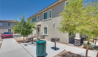20 Barbara Ln 13, Las Vegas, NV 89183