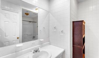 7650 Lexington Dr, Biloxi, MS 39532