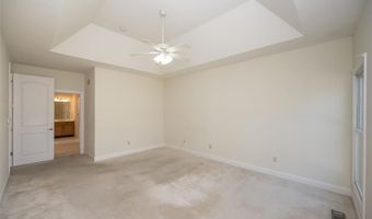 719 Clayton Corners Dr, Ballwin, MO 63011