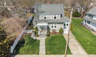 47 Hyland Ave, East Greenwich, RI 02818