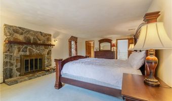 1301 Stony Ln, North Kingstown, RI 02852