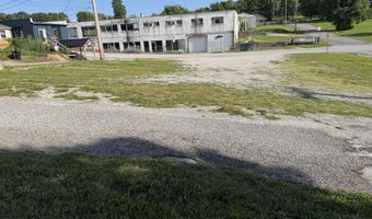 130 W Webster Ave, Ava, MO 65608