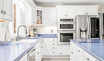 1011 Westmont Dr, Asheboro, NC 27205