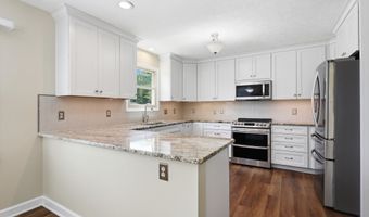 1167 Runningbrook Dr, Avon, IN 46123