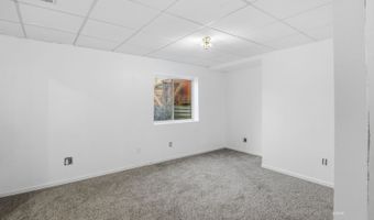 202 Forest Ln, Elko, NV 89801