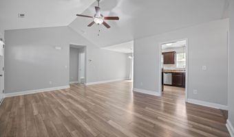 352 Tamarack Dr, Ayden, NC 28513