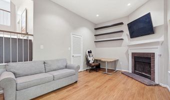 44040 GALA Cir, Ashburn, VA 20147