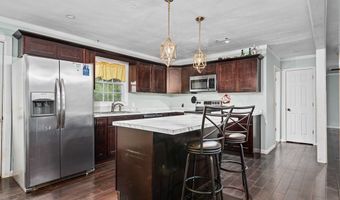 4871 New Window Cliff Rd, Baxter, TN 38544