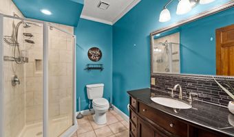 201 E Harrison St, Auxvasse, MO 65231