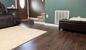 42 May St, Auxier, KY 41602