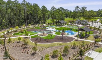 4 Swamp White Oak Dr, Bluffton, SC 29910