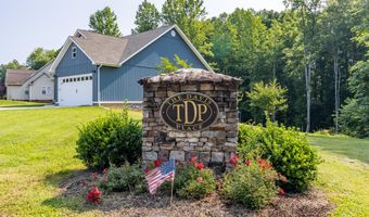 104 Shadows Lawn Dr, Athens, TN 37303