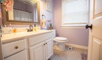 221 N Hall, Algona, IA 50511