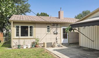 707 Ohio Ave, Auburn, IN 46706