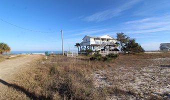 8 Trout St, Alligator Point, FL 32346