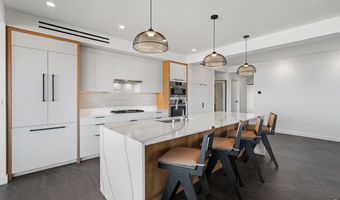 30 Kai Malu Dr 201, Kihei, HI 96753