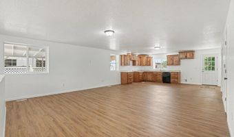 209 James St, Avondale, CO 81022