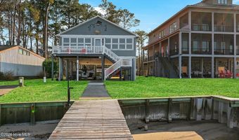 281 Water St, Aurora, NC 27806