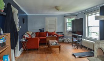 40 Chapel St, Augusta, ME 04330
