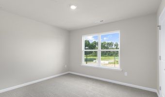1055 QUEENSLAND Ln, Ayden, NC 28513