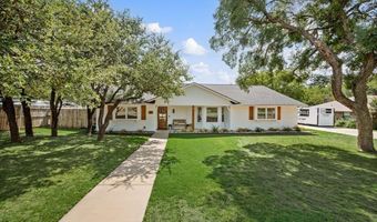 101 Hidden Valley Dr, Aledo, TX 76008