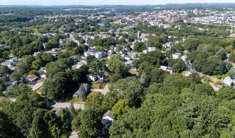110 Gill St, Auburn, ME 04210
