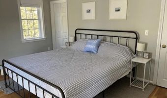 15 Bay View Rd, Barnstable, MA 02630