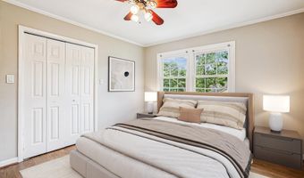 2322 S PIERCE St S, Arlington, VA 22202