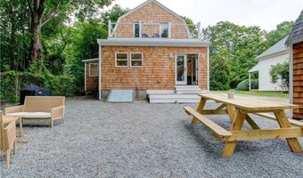 59 Melrose Ave, Jamestown, RI 02835