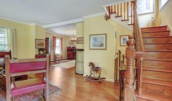 185 Monmouth Ave, Atlantic Highlands, NJ 07716