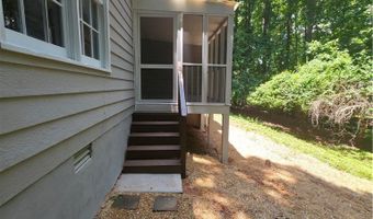 210 New Haven Dr, Athens, GA 30606