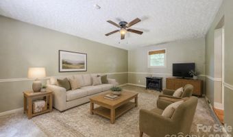 2150 Nc 80 Hwy, Bakersville, NC 28705