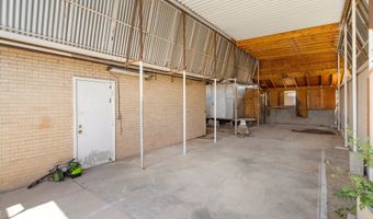 903 Manzano St NE, Albuquerque, NM 87110