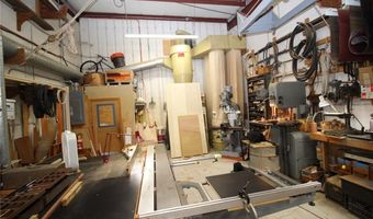 64 Halsey St 6, Newport, RI 02840