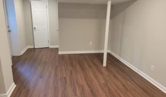 2250 N QUANTICO St, Arlington, VA 22205