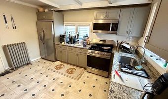 401 W 4th St, Boston, MA 02127