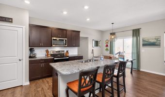 2113 NW Linwood Ct, Ankeny, IA 50023