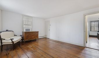 73 Thames St 1, Newport, RI 02840