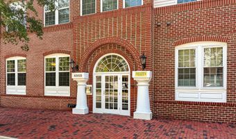 4950 BRENMAN PARK Dr 308, Alexandria, VA 22304