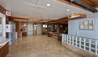 5210 Likini St 1401, Honolulu, HI 96818