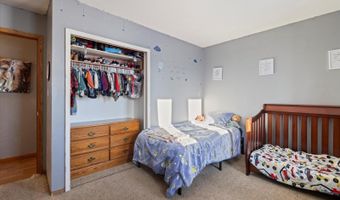24 Fern Ct, Babbitt, MN 55706
