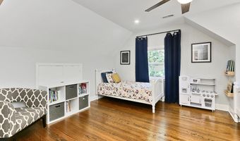 5029 22ND St S, Arlington, VA 22206