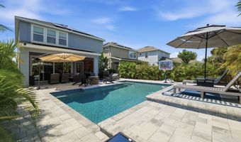 5554 SILVER SUN Dr, Apollo Beach, FL 33572