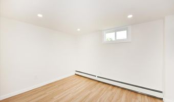 79 Columbus Blvd, Amityville, NY 11701