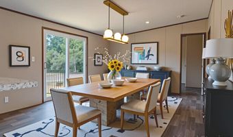 2833 Vancouver Dr, Alford, FL 32420