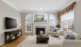 43909 THORNCROFT Ter, Ashburn, VA 20148