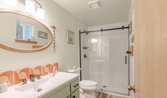 2653 NE Genet Ct, Bend, OR 97701