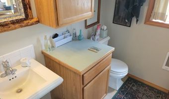 10 Badger Hollow Rd, Cascade, ID 83611