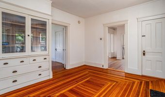 40 Washington St, Ayer, MA 01432